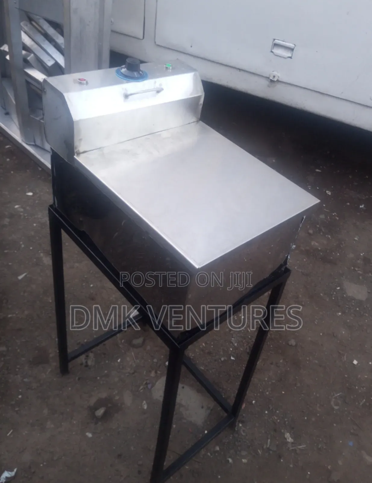 Stainless Single Electric Fryer Wire With a Lid