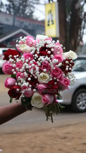 Ideal Gift Flowers Fresh