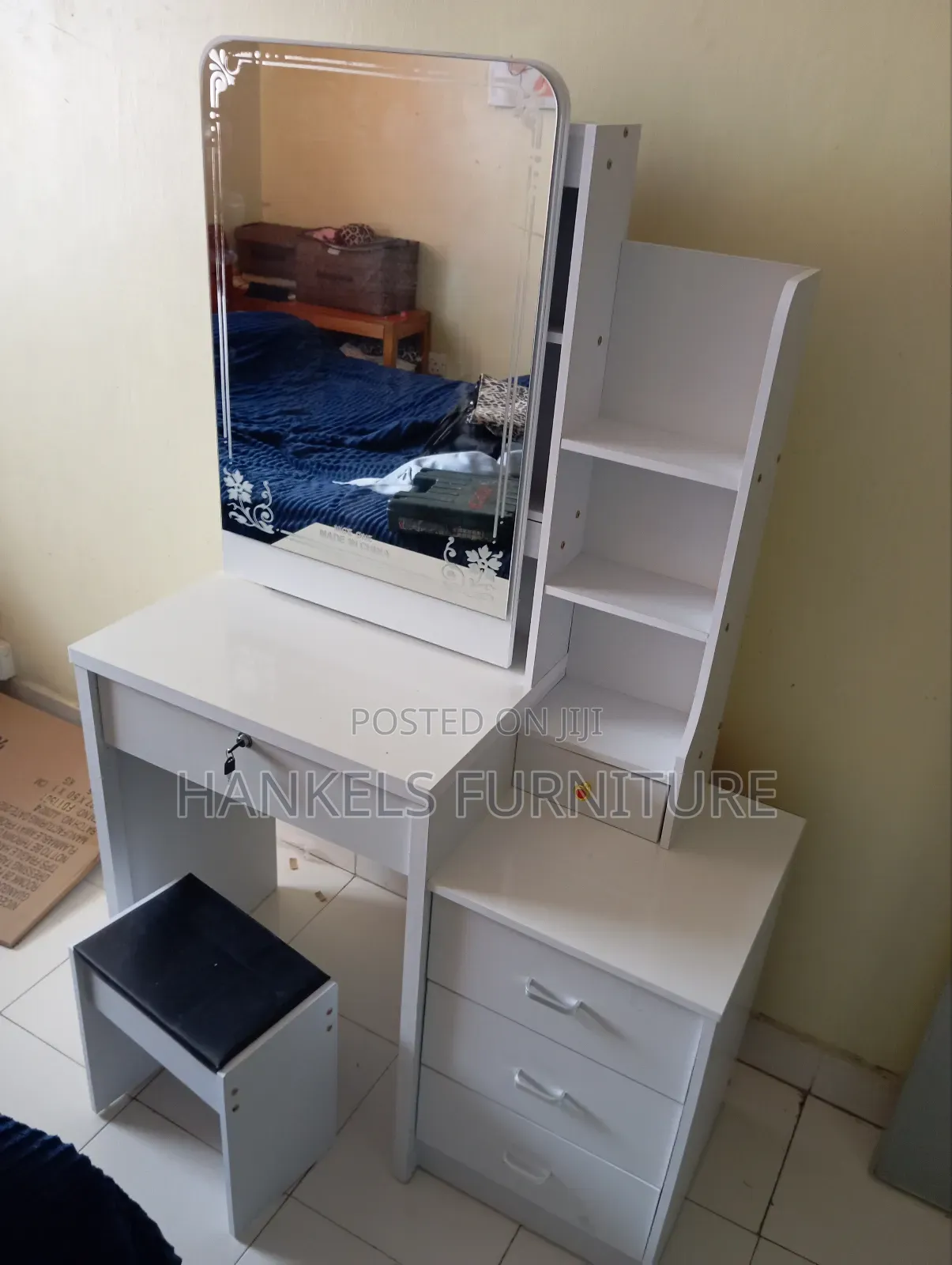Bed Way Dressing Table