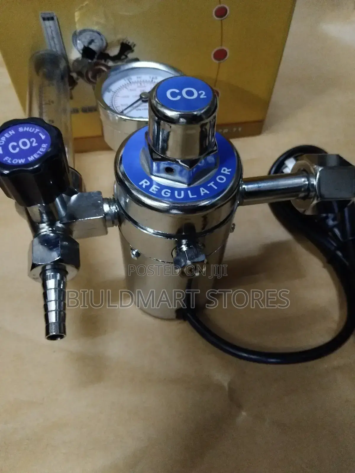 Laboratory Grade Co2 Regulator With Solenoid Valve and Pressure Gauge