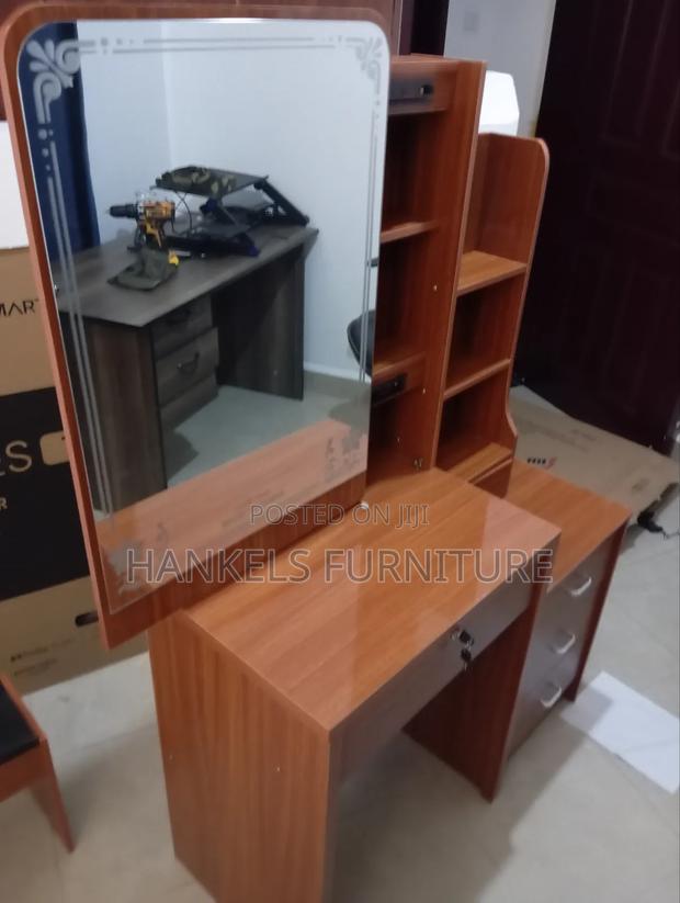 Bedside Makeup Station - thumbnail 3
