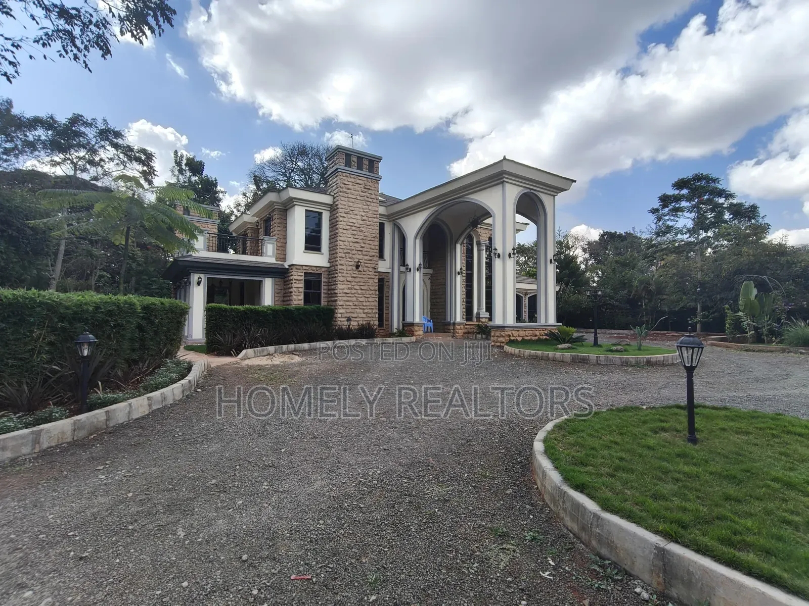 4bdrm Maisonette in Nairobi, Karen for rent
