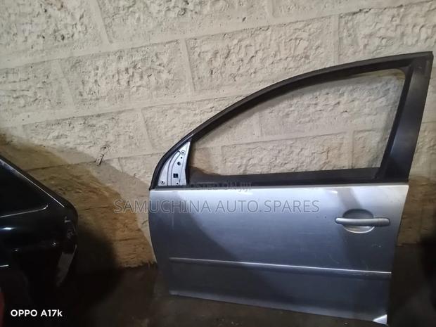 Front Left Door Volkswagen Golf