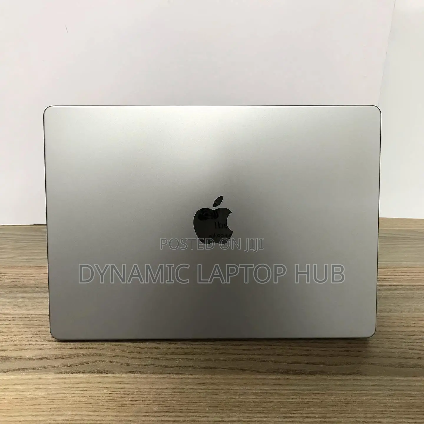 Laptop Apple MacBook Pro 2021 M1 16GB Apple M1 SSD 512GB