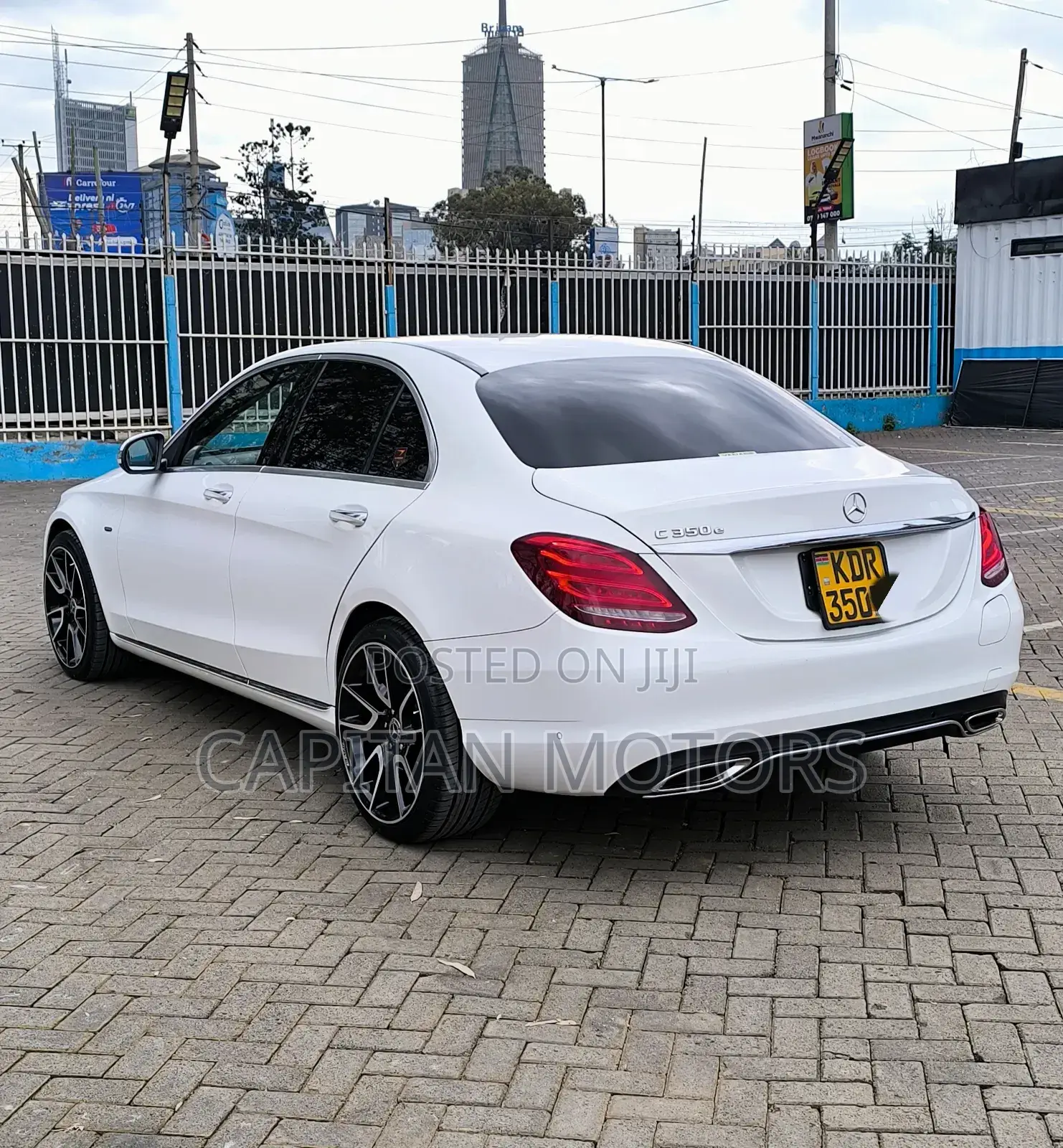 Mercedes-Benz C350 C350e Hybrid RWD 2017 Pearl