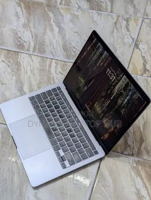 Laptop Apple MacBook Pro 2020 M1 16GB Apple M1 SSD 1T