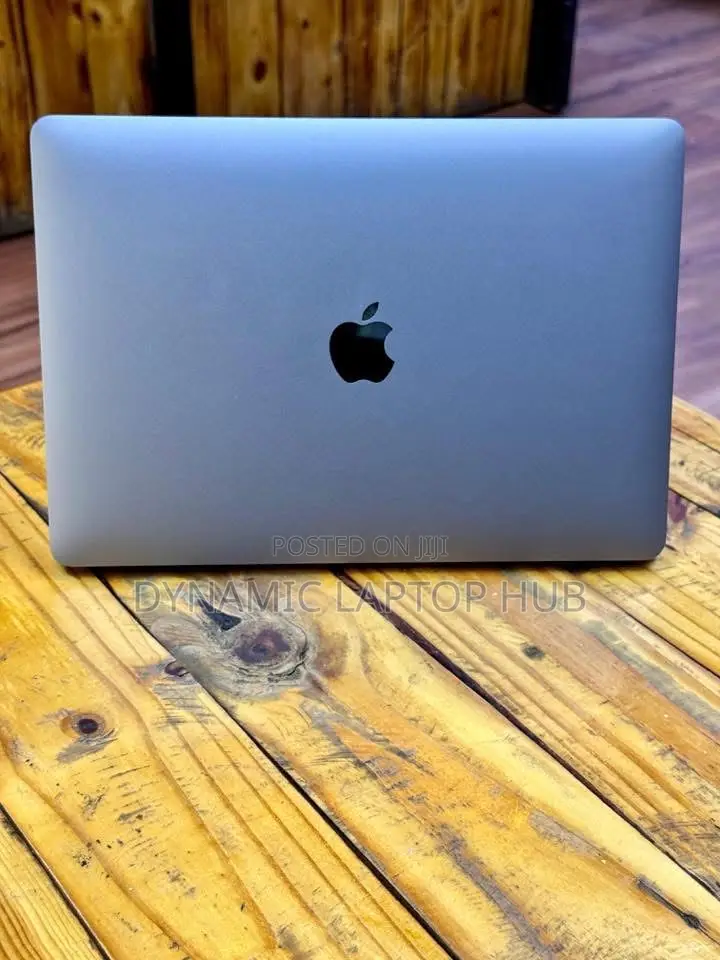 Laptop Apple MacBook Pro 2020 M1 16GB Apple M1 SSD 1T
