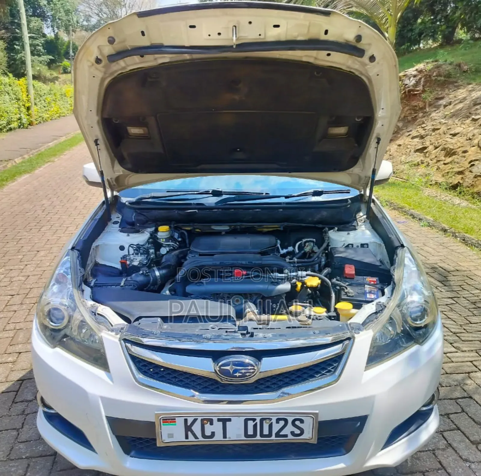 Subaru Legacy 2012 White