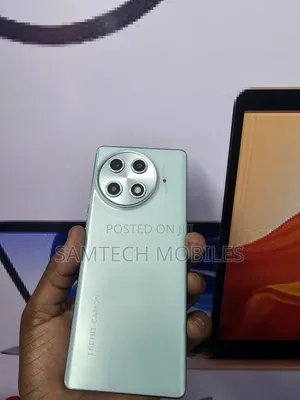 Tecno Camon 30S Pro 256 GB Silver