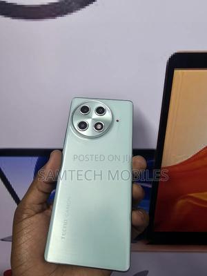 Tecno Camon 30S Pro 256 GB Silver - thumbnail 2