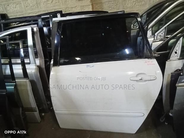Rear Left Door Toyota Ipsum Acm21