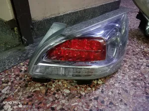 Toyota Mark X Zio Taillight