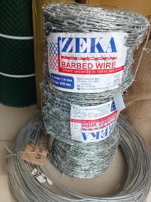 Galvanized Barbed Wire 610m - main view