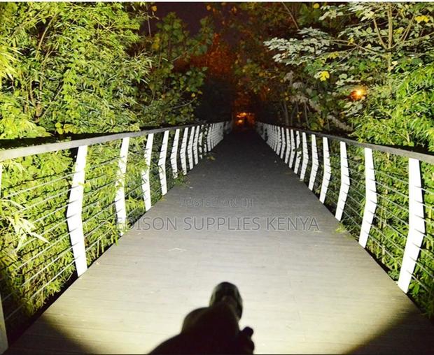 Zoom Torch Led Tactical Flashlight Rechargeable Zoomable Flash Lights - thumbnail 8