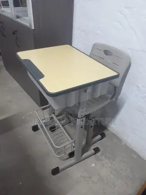 Kids Furniture; Comfortable Adjustable Metal Classroom Student Desk