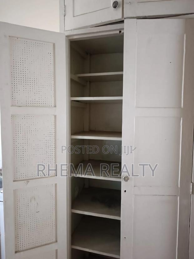 Huge Office Space - thumbnail 7