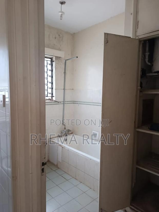 Huge Office Space - thumbnail 13