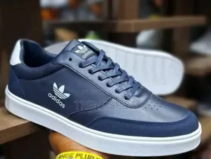 Adidas Casual