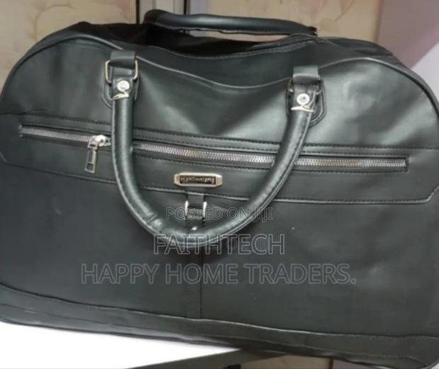 Travelling Bag - thumbnail 2