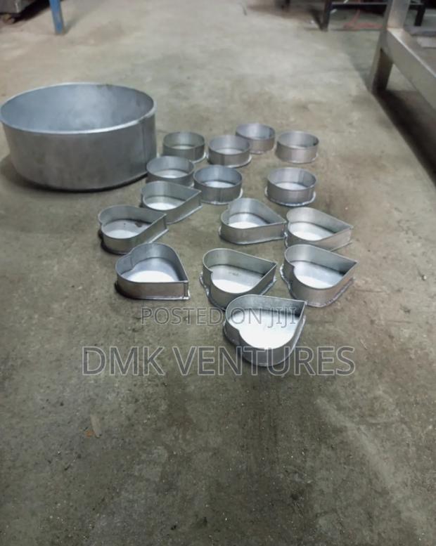 Perfect Bakery All Shapes Tins - main view