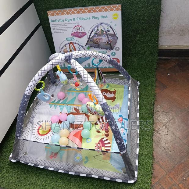 Infant Tummy Time Play Mat - main view