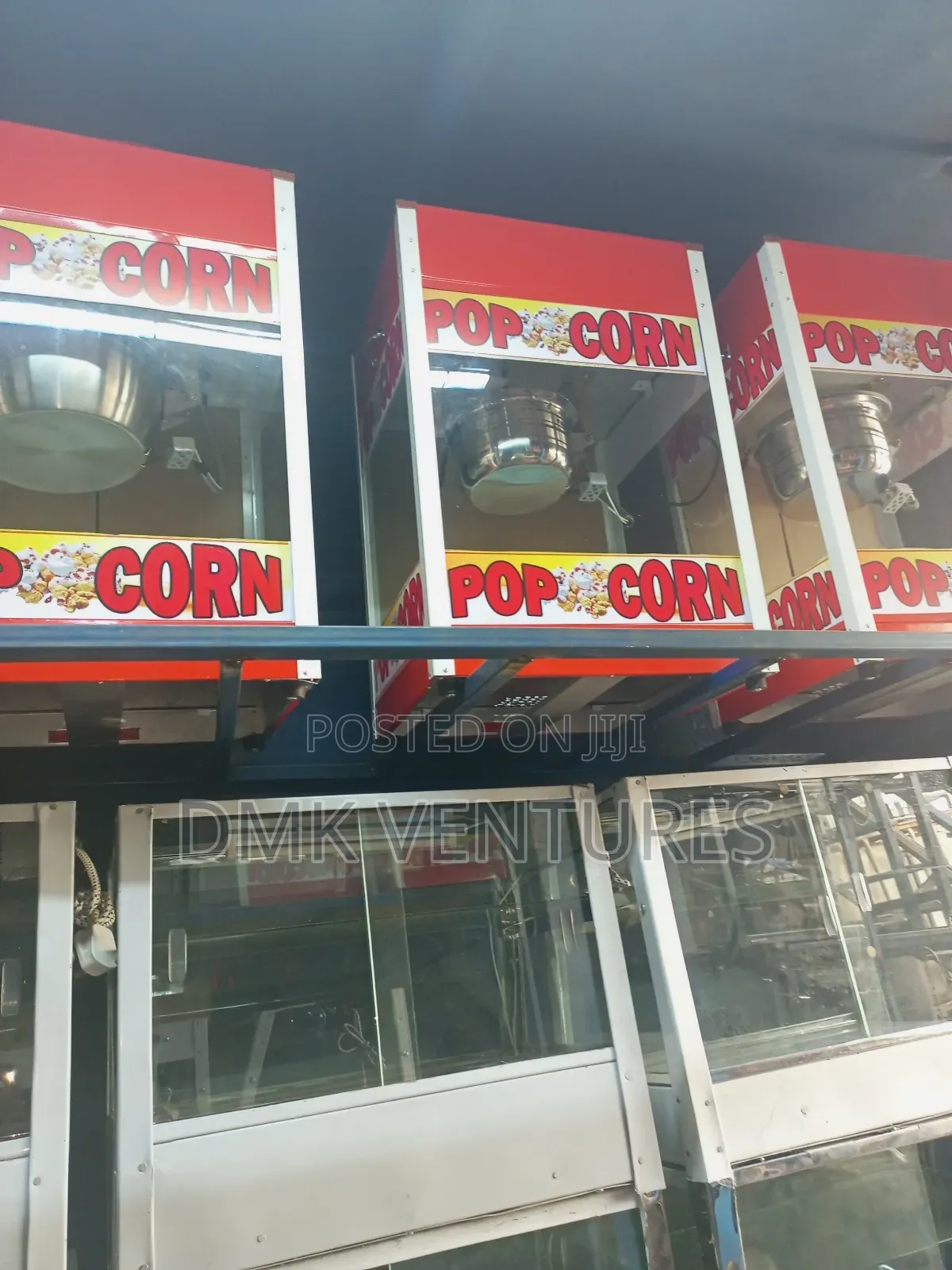 Delightful Popcorn Machine