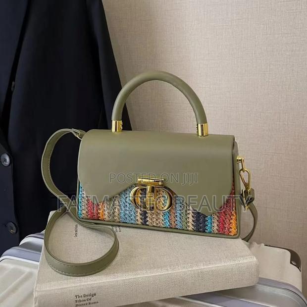 New Designs Shoulder Bags - main view