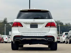 Mercedes-Benz GLE-Class 2018 White