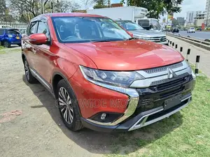 Mitsubishi Outlander 2019 Red
