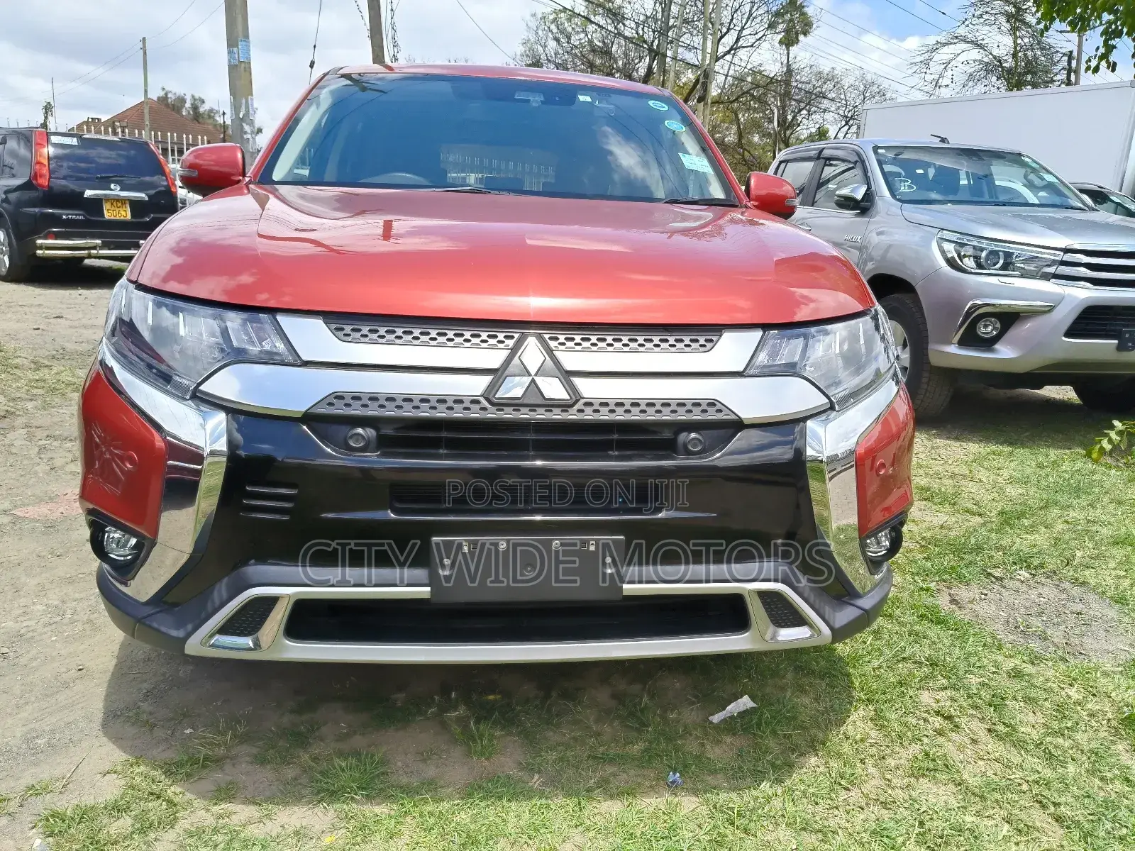 Mitsubishi Outlander 2019 Red