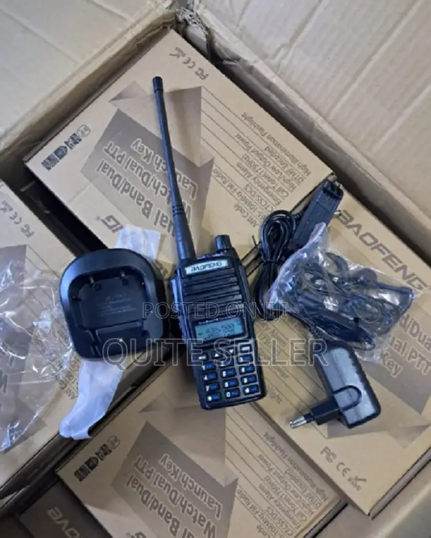 Baofeng Uv-5r Dual Band Two Way Long Range Rechargeable Walkie Talkies