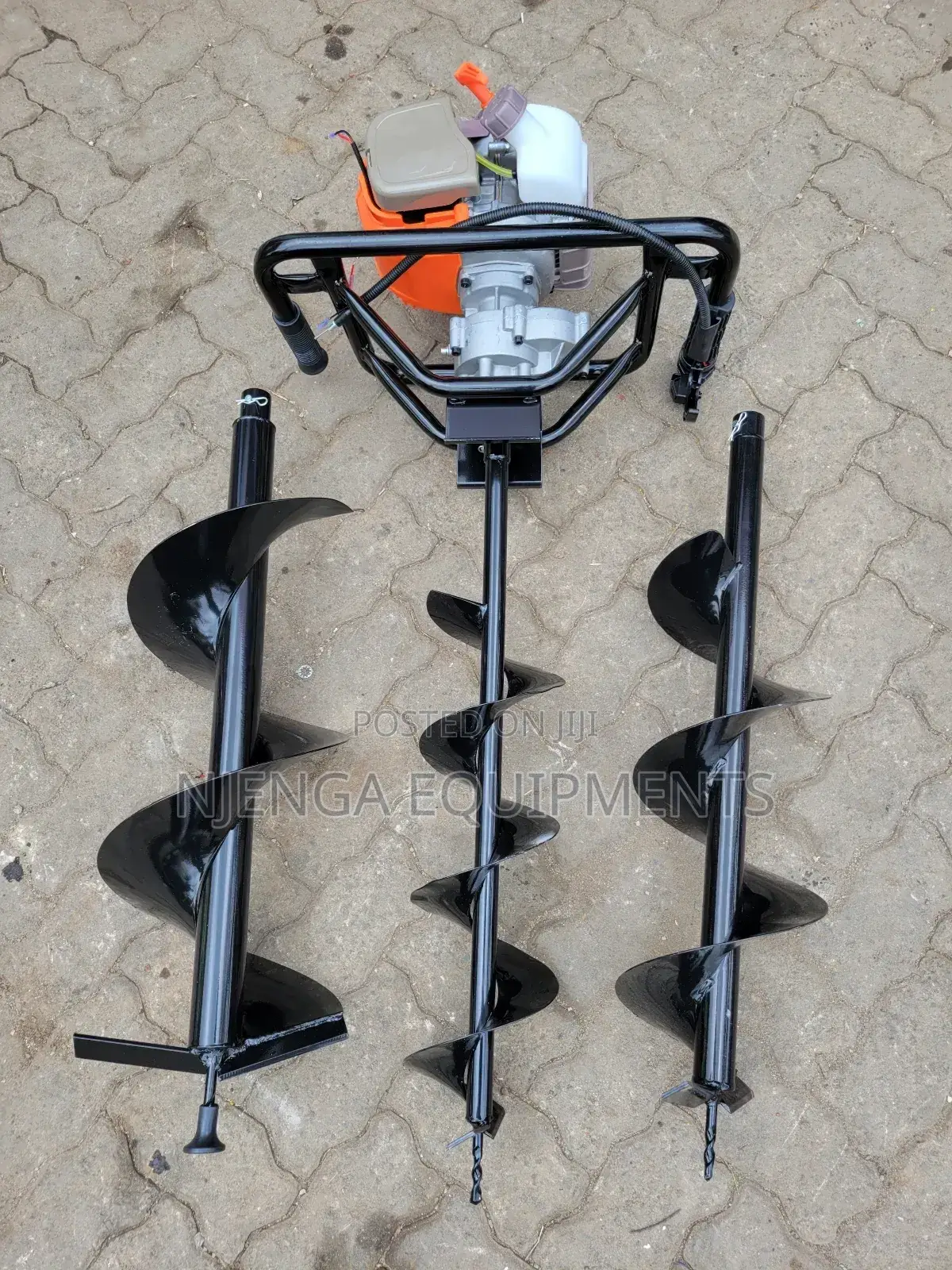 2 Stroke Earth Auger, With Complete Set