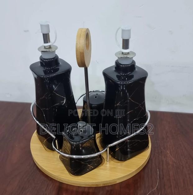 4 Ceramic Gravy Boat Season Oil Dispenser_pa