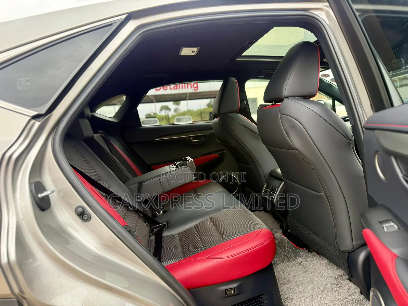 Lexus NX 300h Base 4x4 (2.5L 4cyl 2A) 2018 Silver