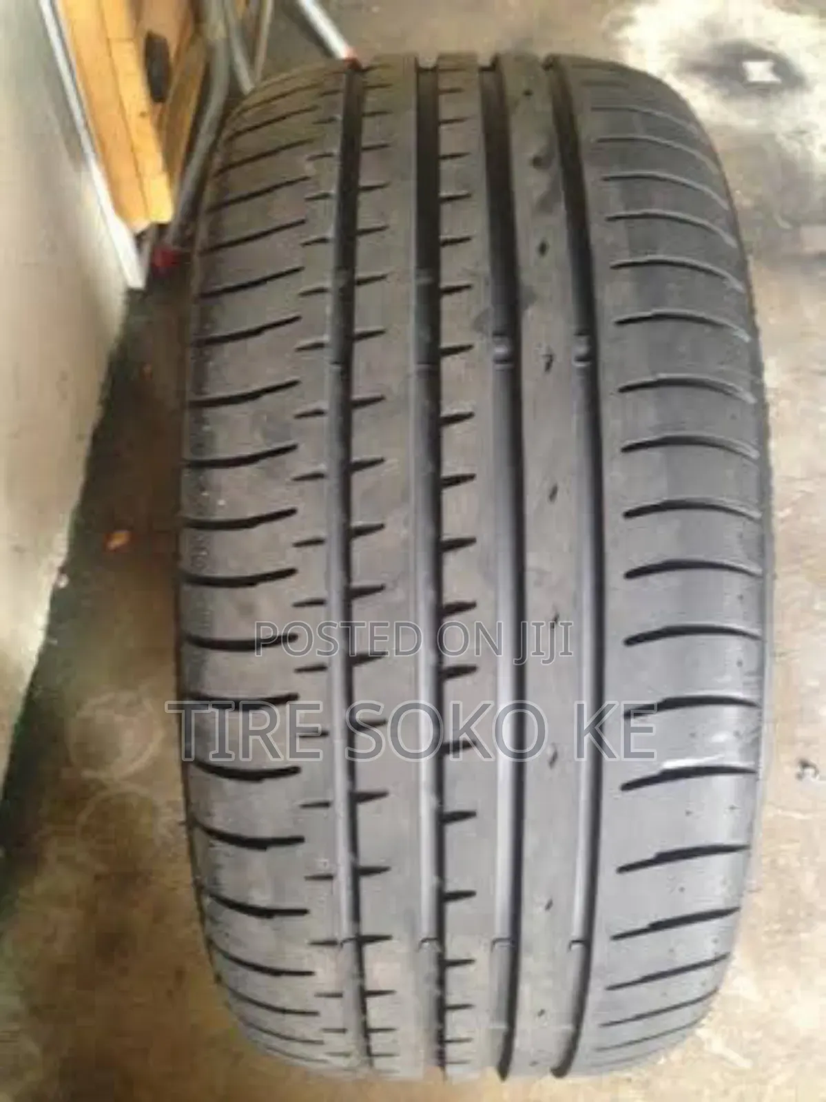 255/35r18 Accelera H.P