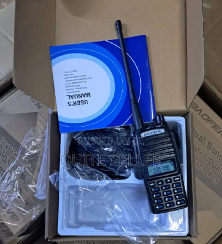Classic Baofeng Uv-5r 5w With Compact and Lightweight Handheld Size