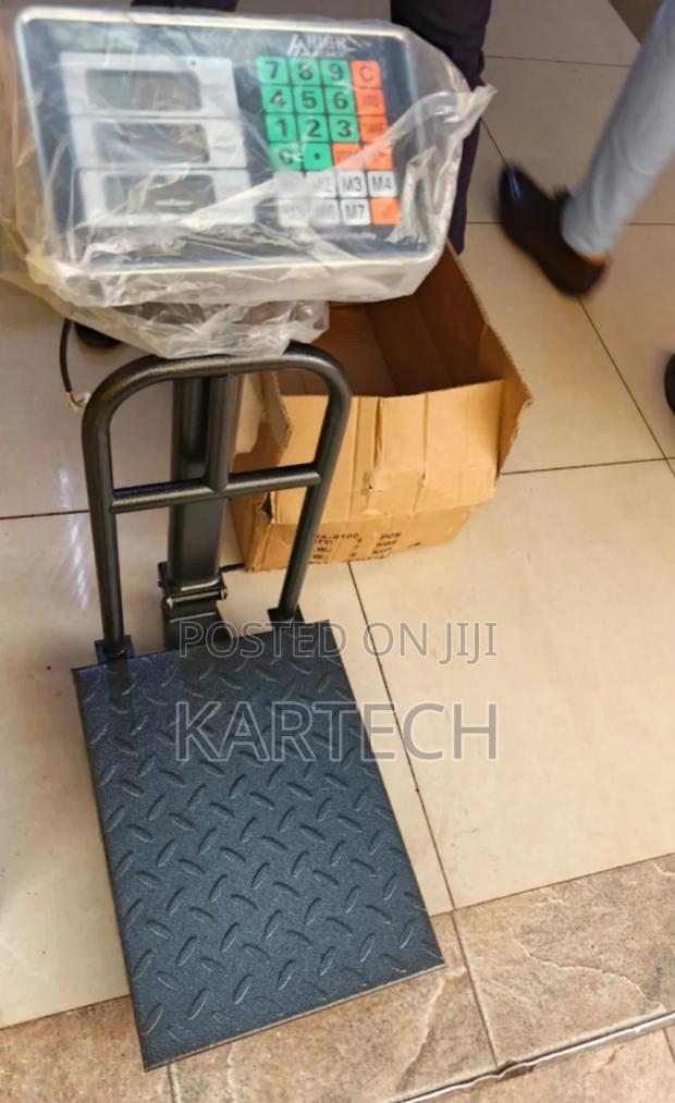 High Astra 150kg Digital Weighing Scale - main view