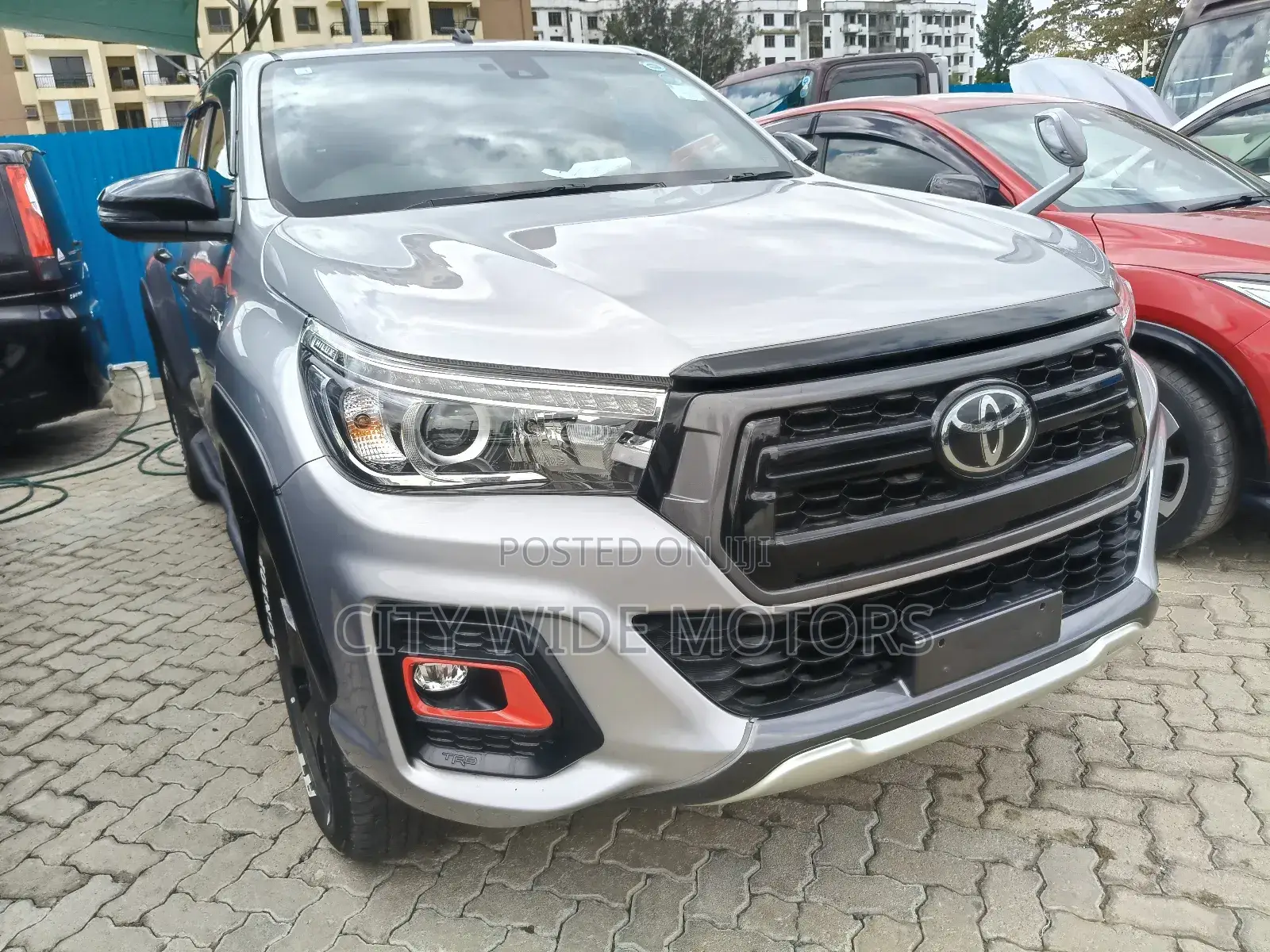 Toyota Hilux 2019 Gray