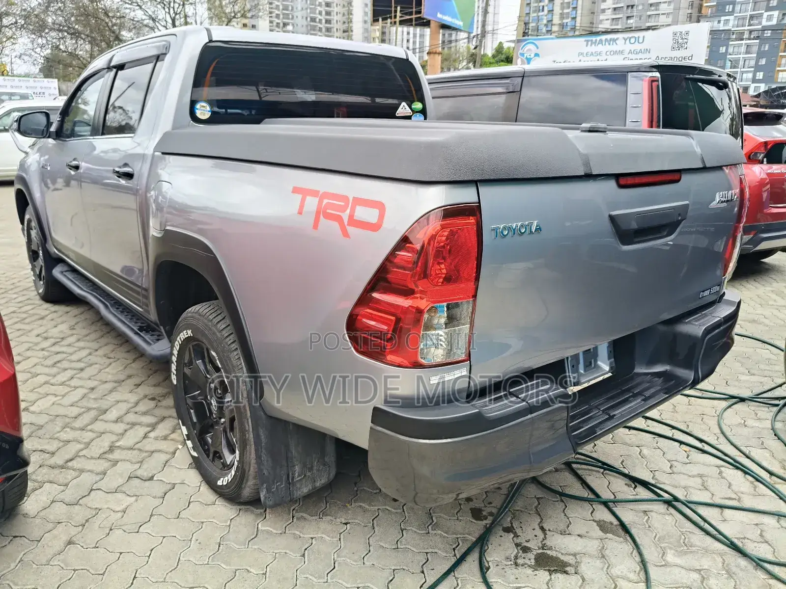 Toyota Hilux 2019 Gray