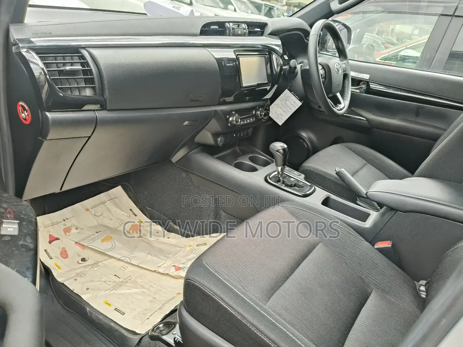 Toyota Hilux 2019 Gray