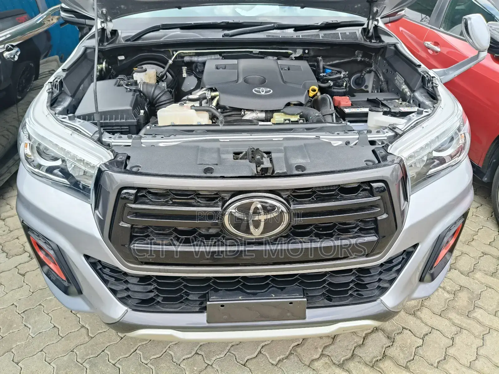 Toyota Hilux 2019 Gray