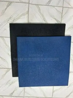 Premium 50x50cm Rubber Gym Mat 20mm – Long-Lasting Performance