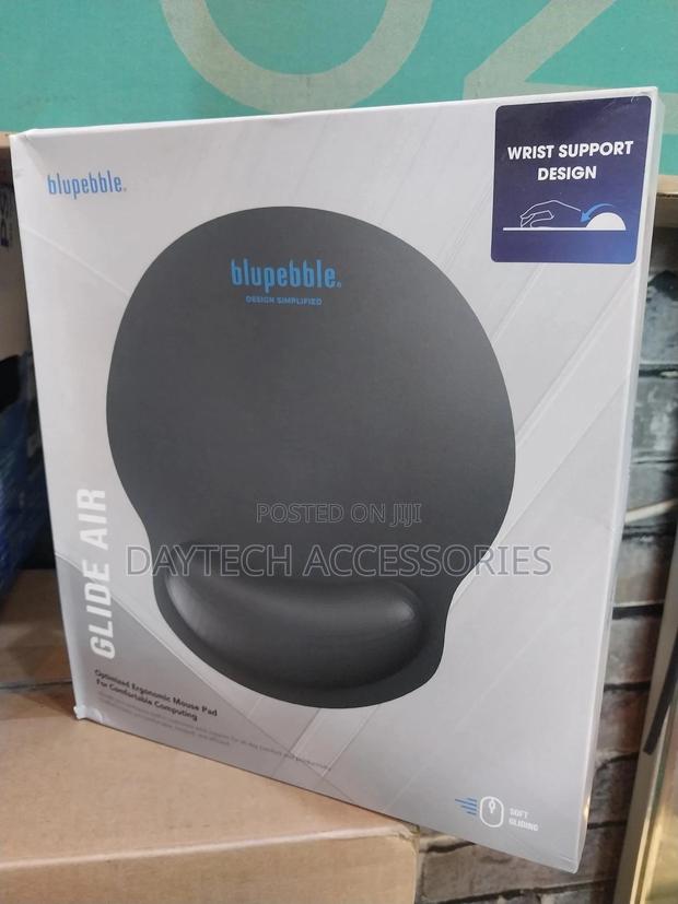 Blupebble Optimized Ergonomic Mouse Pad - main view