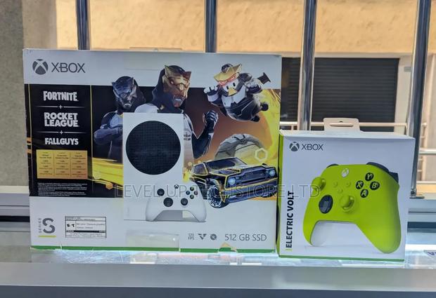 Xbox Series S ( Fortnite)512gb SSD Console
+ Controller - main view