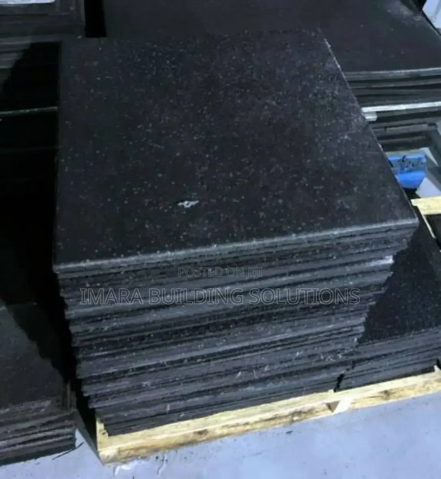 Large Rubber Gym Mat 1x1m, 15mm – Seamless Coverage
