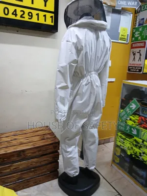 Zipped Closure Beesuit.