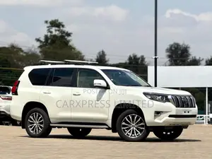 Toyota Land Cruiser Prado 2018 White
