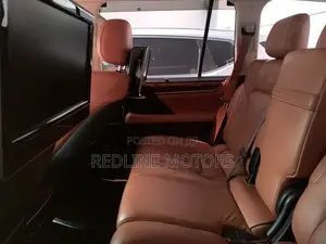 Lexus LX 570 (5 seats) AWD 2018 Black