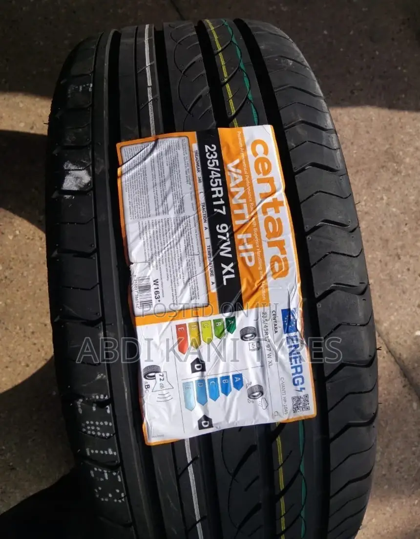 235/45r17 Centara