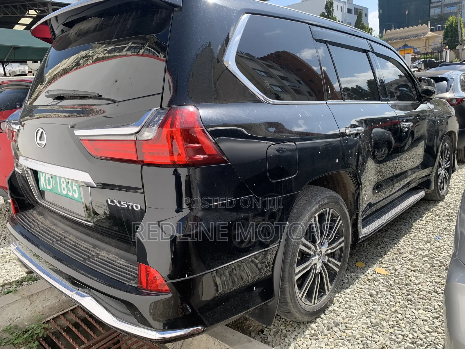 Lexus LX 570 (5 seats) AWD 2018 Black